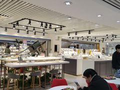 -宏宇眼镜蔡司依视路折扣店(兆佳眼镜城店)