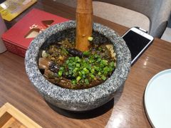 -有红鸡毛店·川菜(建设路店)