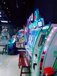 -嗨翻Hi-Fun竞技主题乐园·蹦床团建生日聚会(五棵松华熙店)