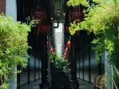 -唔呶喔哩酒家(生产街店)