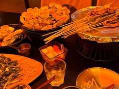 -何师烧烤Pro ·江湖川菜·小龙虾·精酿(太古里旗舰店)