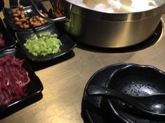 -左庭右院鲜牛肉火锅(新梅广场店)