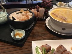 -左庭右院鲜牛肉火锅(金山万达店)