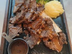 -必胜客(尹山湖歌林公园店)