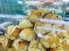 豆沙蛋黄酥-闻酥园(青羊区文殊坊店)