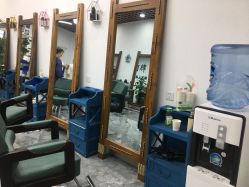 -V8潮牌·接发烫染连锁