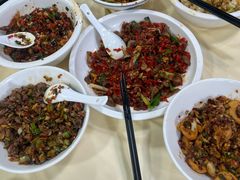 -笨罗卜浏阳菜馆(龙华鹏润达店)