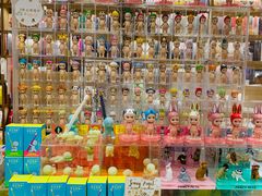 -猫的天空之城概念书店(杭州南宋御街店)