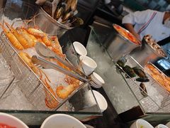 -圣丰索菲特·2 On 988 Café 自助餐厅
