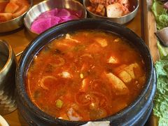 -江南本家韩国料理(太古仓中船汇店)