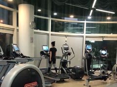 -一兆韦德健身(慧芝湖店)