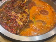 -沸炉重庆老火锅(军事博物馆店)