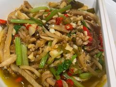 -绿草地·湘菜(7mall店)