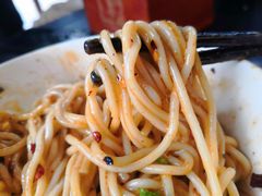 -呼啦面馆·头牌豌杂面(爱琴海店)
