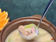 -宫燕府·京菜·烤鸭·淮扬菜(王府中心店)