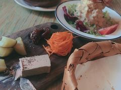 -羽深肉铺 Steak & Wine
