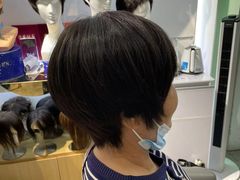 -LAQUEEN 时尚健康假发(万象城总店)