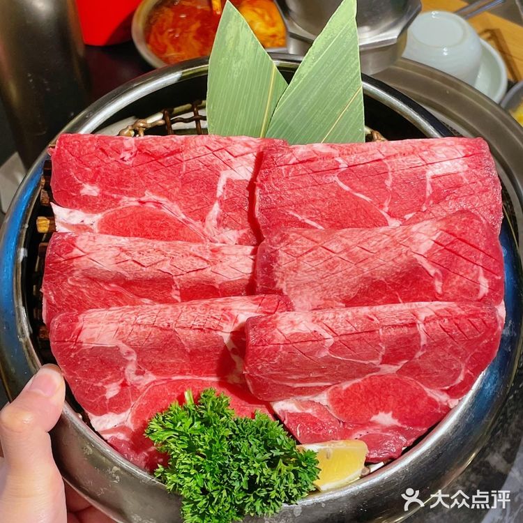 这个烤肉双人餐量好大我们仨人都没吃完……