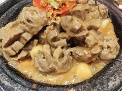 石锅手打牛肉丸-潮堂 · 潮州菜(国贸商城店)