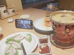-关东小磨东北菜(上海长风大悦城店)