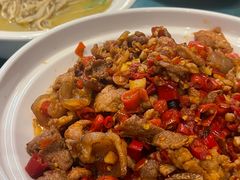 -呷湘厨·鱼汤捞饭·剁椒鱼头·辣椒炒肉(国家会展中心店)