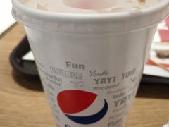 中杯可乐-肯德基(平江新城店)