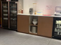 -饭饱香土碗菜(新科店)