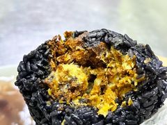 乌米老油条加肉松-芳婆糕团店(王府大街店)