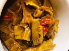 -渝是乎酸菜鱼(龙旗购物中心店)