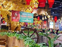 大堂-老滇山寨•云南特色菜•地方菜•民族风情歌舞表演(金碧店)