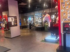 -UNDER ARMOUR(淮海755店)