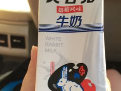 -全家便利店(梅园路店)