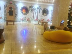 -碧中海汤泉汗蒸酒店