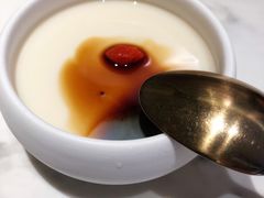 焦糖豆花-喜鼎海胆水饺(柏威年购物中心店)