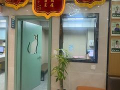 -半岛宠物医院24小时·内窥镜·牙科·碎石中心(府城大道店)