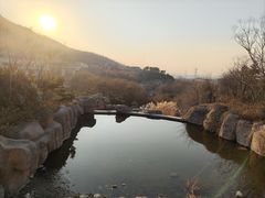 -徂徕山森林康养度假谷温泉