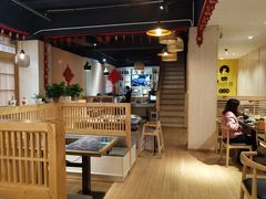 大堂-许府牛火锅(信义坊总店)