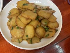 -芦茨金富饭庄·25年老字号·专做稻草鸡