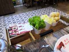 -牛缘村·贵州黄牛肉火锅(西善桥店)