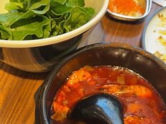 -明洞阿姨·韩式酱蟹烤肉·创意料理(三元桥店)