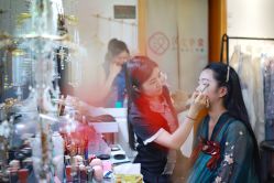 -汉仪华裳汉服馆(打浦桥店)