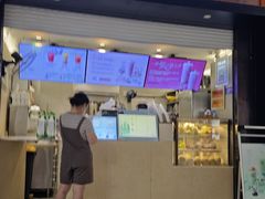 -浦江城市生活广场(江月路店)