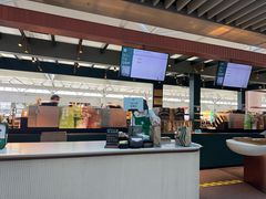 -星巴克(上海虹桥站2A检票口)