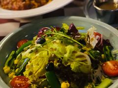 -鲨鱼美式餐厅酒吧Sharky