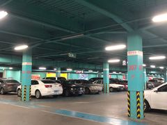 -欧尚超市苏州店停车场(金鸡湖路店)