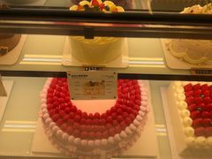-花花卷卷·鲜食蛋糕(泉屋店)