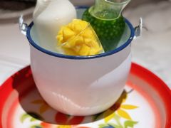 芒果椰奶西米露-太食獸泰式茶餐厅(济南万象城店)