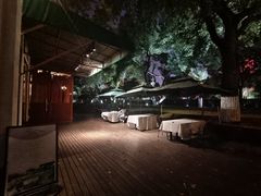-橘洲1910花园江景西餐厅