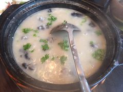 -粥王府 老广传家菜(东关街店)