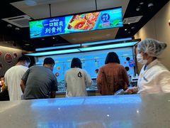 -海底捞火锅(六合天街店)